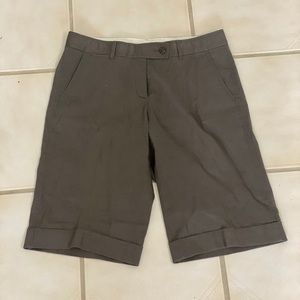 Elie Tahari shorts size 8